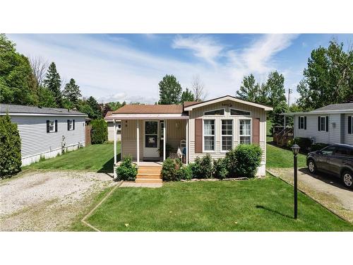 49 Waters Edge-77307 Bluewater Highway Highway, Bayfield, ON 