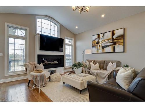 37 Oliver Crescent, Thamesford, ON - Indoor Photo Showing Living Room With Fireplace