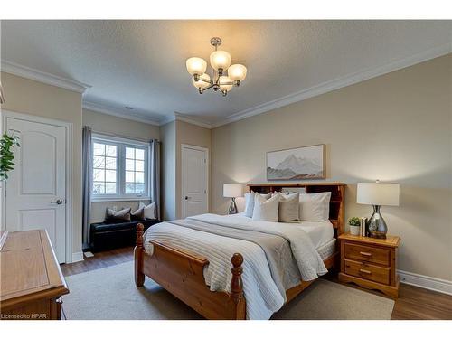 37 Oliver Crescent, Thamesford, ON - Indoor Photo Showing Bedroom