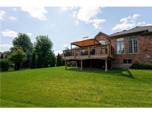 37 Oliver Crescent, Thamesford, ON - Outdoor With Deck Patio Veranda