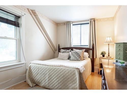 238 Church Street S, St. Marys, ON - Indoor Photo Showing Bedroom