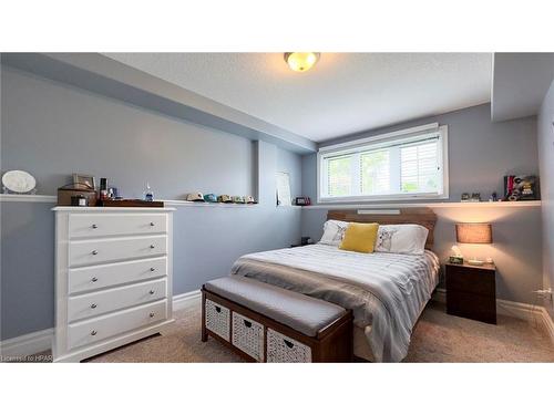 83 Sylvia Street, Mitchell, ON - Indoor Photo Showing Bedroom