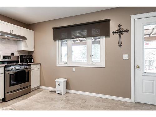 130 James Street N, St. Marys, ON - Indoor Photo Showing Kitchen