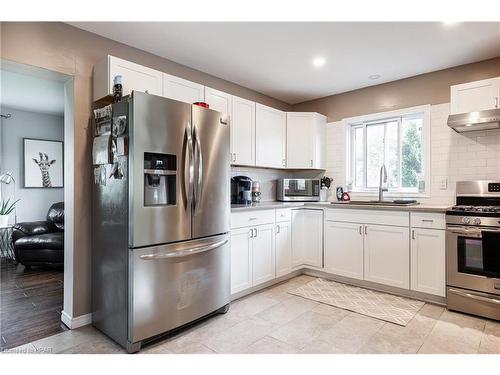 130 James Street N, St. Marys, ON - Indoor Photo Showing Kitchen