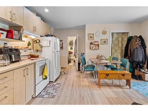 515 Ainley Street, Brussels, ON - Indoor Photo Showing Kitchen