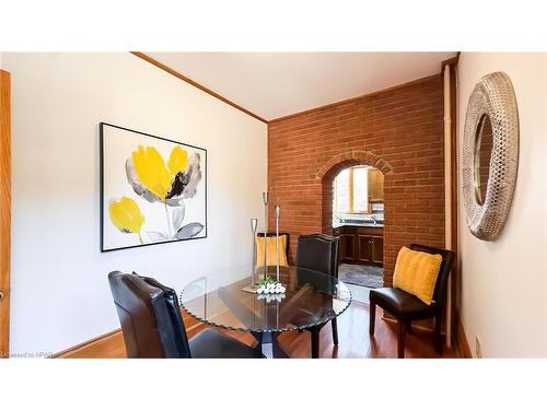 123 Elgin Avenue W, Goderich, ON - Indoor Photo Showing Dining Room