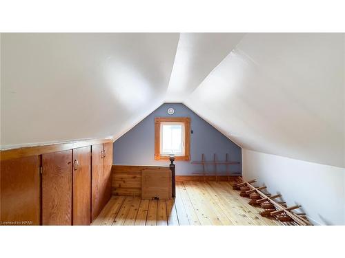 123 Elgin Avenue W, Goderich, ON - Indoor Photo Showing Other Room