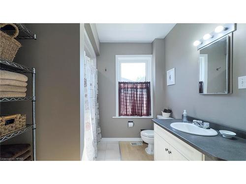 273 Hamilton Street, Blyth, ON - Indoor Photo Showing Bathroom