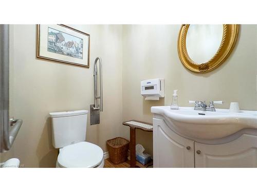 273 Hamilton Street, Blyth, ON - Indoor Photo Showing Bathroom