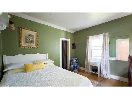 273 Hamilton Street, Blyth, ON - Indoor Photo Showing Bedroom