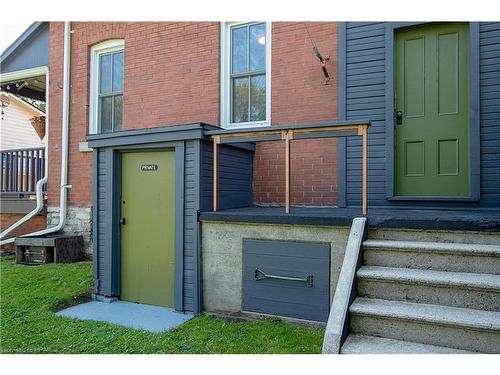 211 Jones Street W, St. Marys, ON - Outdoor With Exterior