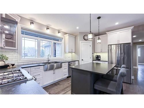 39941 Dinsley Terrace, Bluewater, ON - Indoor Photo Showing Kitchen With Double Sink With Upgraded Kitchen