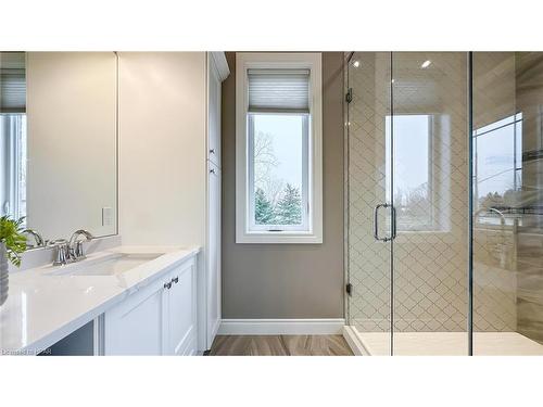 39941 Dinsley Terrace, Bluewater, ON - Indoor Photo Showing Bathroom