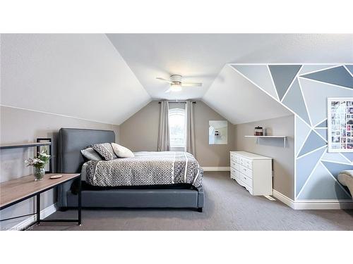 39941 Dinsley Terrace, Bluewater, ON - Indoor Photo Showing Bedroom