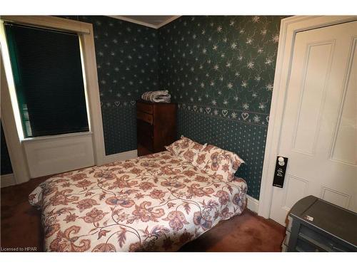 85042 Bluewater Highway, Ashfield-Colborne-Wawanosh, ON - Indoor Photo Showing Bedroom