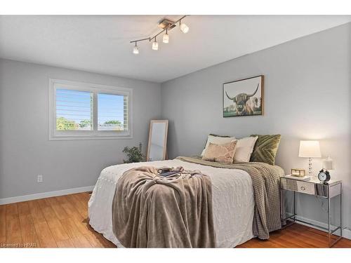 30 Biehn Drive, Kitchener, ON - Indoor Photo Showing Bedroom