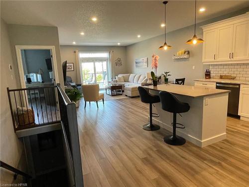 104 Ridgewood Crescent, St. Marys, ON - Indoor Photo Showing Kitchen