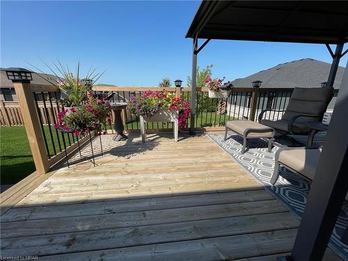 104 Ridgewood Crescent, St. Marys, ON - Outdoor With Deck Patio Veranda With Exterior