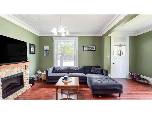 179 Bayfield Road, Goderich, ON - Indoor Photo Showing Living Room With Fireplace