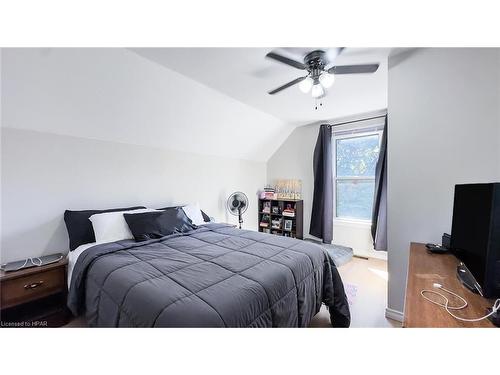 179 Bayfield Road, Goderich, ON - Indoor Photo Showing Bedroom