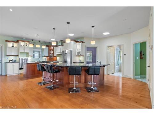 221 John Street, Harriston, ON - Indoor Photo Showing Kitchen With Upgraded Kitchen