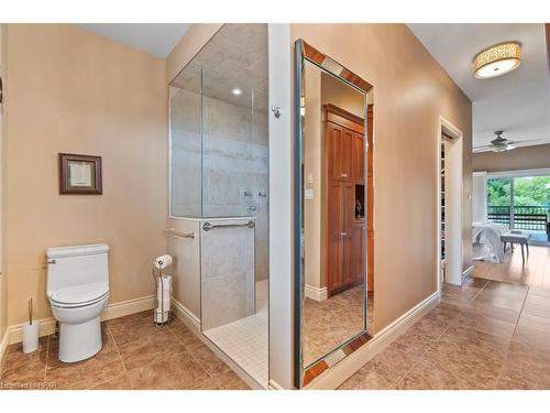 221 John Street, Harriston, ON - Indoor Photo Showing Bathroom