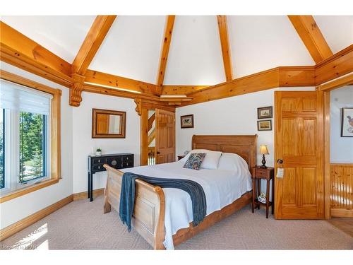 81196 Pfrimmer Road, Benmiller, ON - Indoor Photo Showing Bedroom