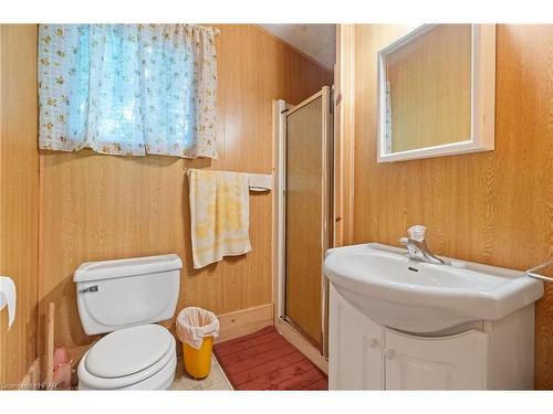 24 Huron Street, Port Albert, ON - Indoor Photo Showing Bathroom