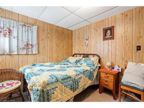 24 Huron Street, Port Albert, ON - Indoor Photo Showing Bedroom