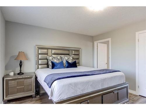 741 Hollinger Avenue, Listowel, ON - Indoor Photo Showing Bedroom