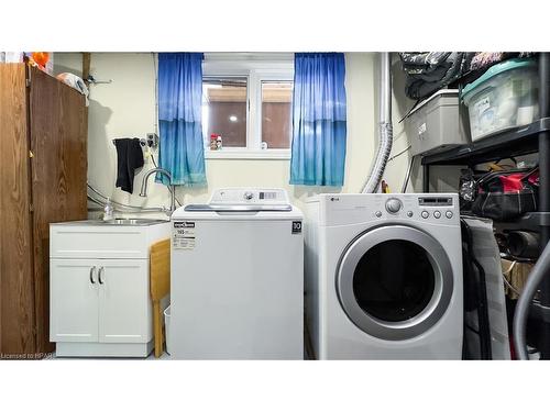 205 Blake Street W, Goderich, ON - Indoor Photo Showing Laundry Room