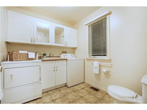 78260 Parr Line, Central Huron, ON - Indoor Photo Showing Laundry Room