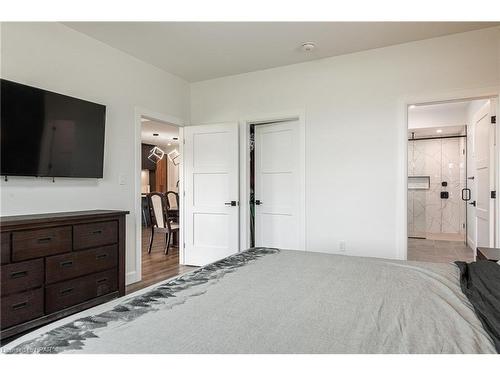 120 Glass Street, St. Marys, ON - Indoor Photo Showing Bedroom