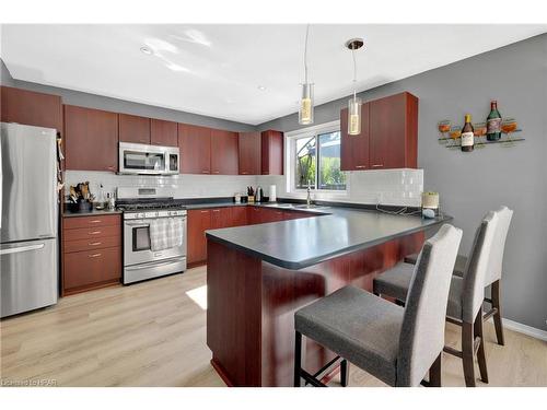 46 Shaw Valley Drive, St. Thomas, ON - Indoor Photo Showing Kitchen