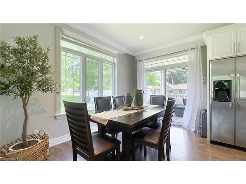 220 Spencer Street, Clinton, ON - Indoor Photo Showing Dining Room