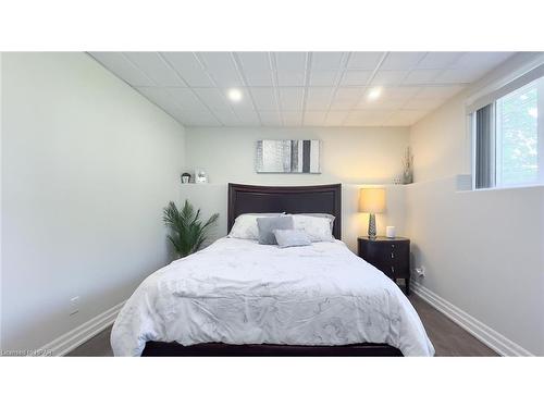 220 Spencer Street, Clinton, ON - Indoor Photo Showing Bedroom