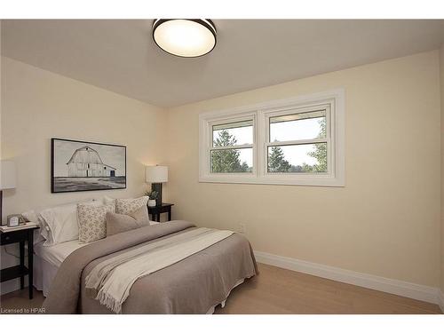 3552 Road 112, Stratford, ON - Indoor Photo Showing Bedroom