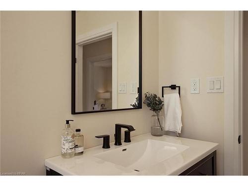 3552 Road 112, Stratford, ON - Indoor Photo Showing Bathroom