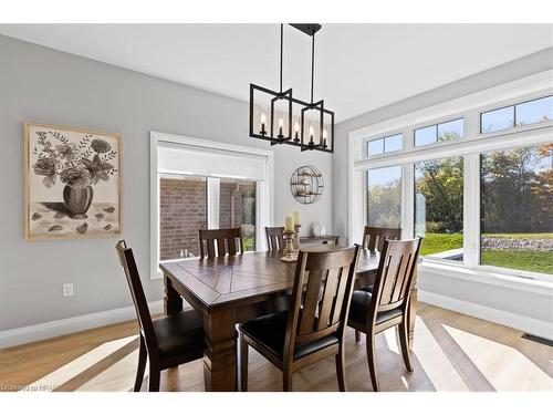 125 Pugh Street E, Milverton, ON - Indoor Photo Showing Dining Room