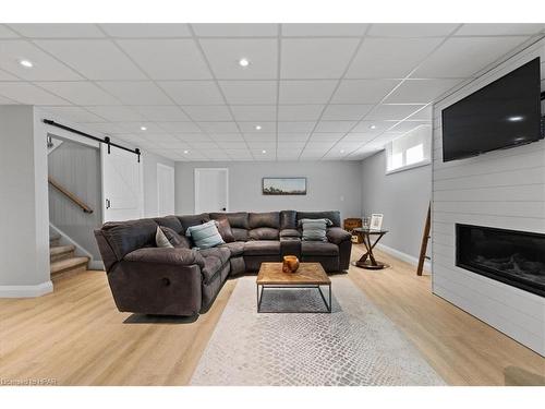 125 Pugh Street E, Milverton, ON - Indoor Photo Showing Living Room With Fireplace