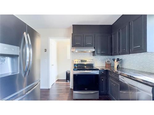 223 Coulton Drive, Mitchell, ON - Indoor Photo Showing Kitchen