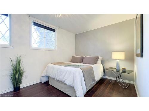 223 Coulton Drive, Mitchell, ON - Indoor Photo Showing Bedroom