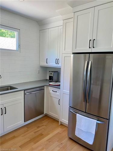 187 St David St Street, Stratford, ON - Indoor Photo Showing Kitchen