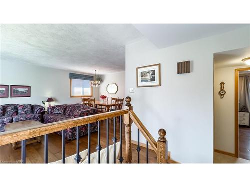 3 Sparling Crescent, St. Marys, ON - Indoor Photo Showing Other Room