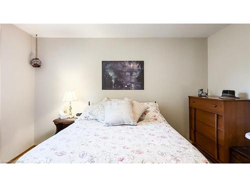 3 Sparling Crescent, St. Marys, ON - Indoor Photo Showing Bedroom