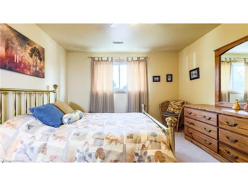 3 Sparling Crescent, St. Marys, ON - Indoor Photo Showing Bedroom