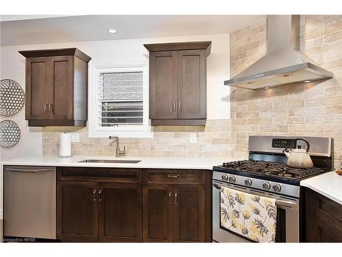 247 Sunset Drive, Mitchell, ON - Indoor Photo Showing Kitchen