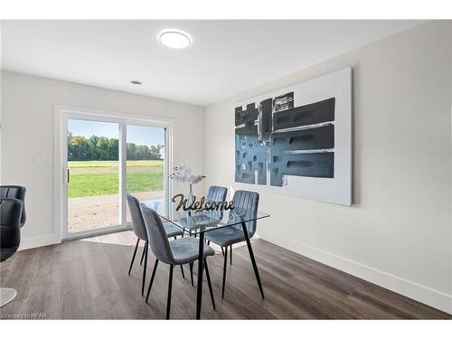 139 Victoria Avenue E, Crediton, ON - Indoor Photo Showing Dining Room