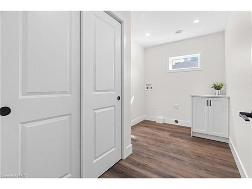 139 Victoria Avenue E, Crediton, ON - Indoor Photo Showing Other Room