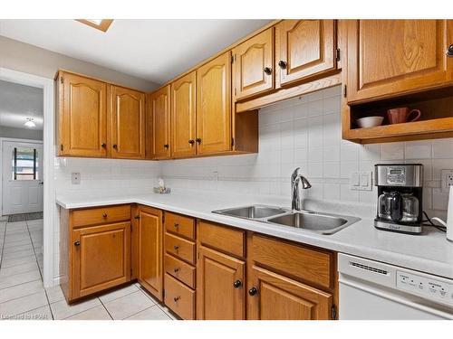 250 Stella Avenue, Glencoe, ON - Indoor Photo Showing Kitchen With Double Sink